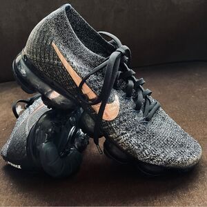 Nike Air Vapormax Explorer Dark Black Cooper mens 6.5 US 39 eur womens 8 US